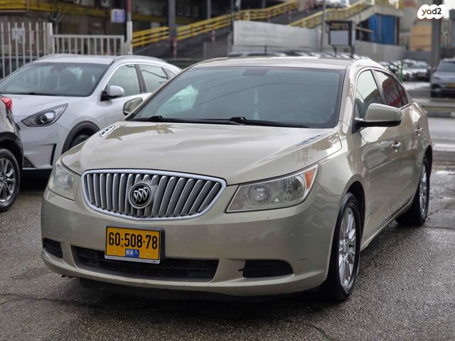 מודעת רכב ביואיק לה-קרוס