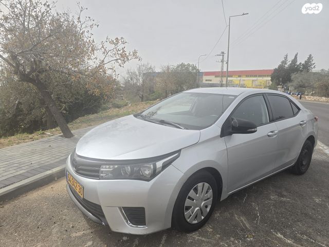 מודעת רכב טויוטה קורולה