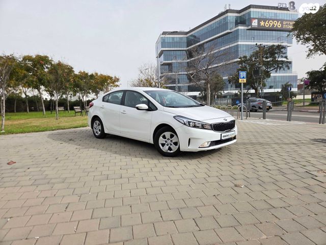 מודעת רכב קיה פורטה 