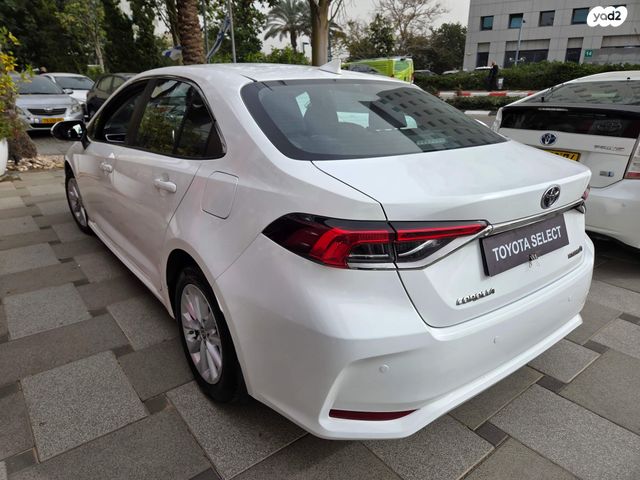 מודעת רכב טויוטה קורולה 2