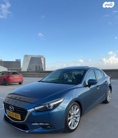 מודעת רכב מאזדה 3