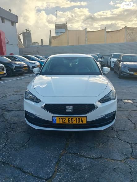 מודעת רכב סיאט לאון