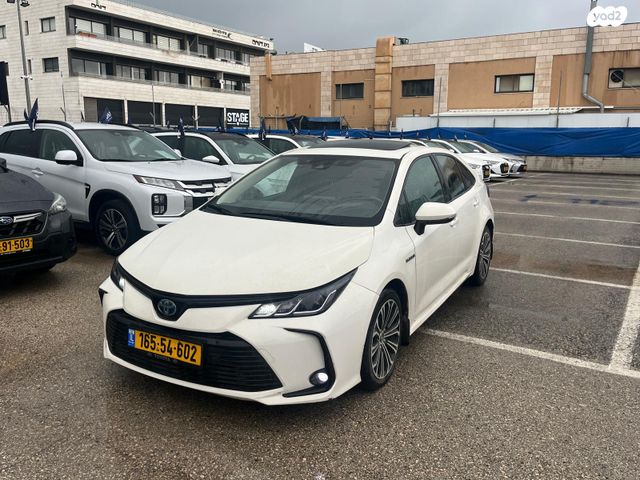 מודעת רכב טויוטה קורולה