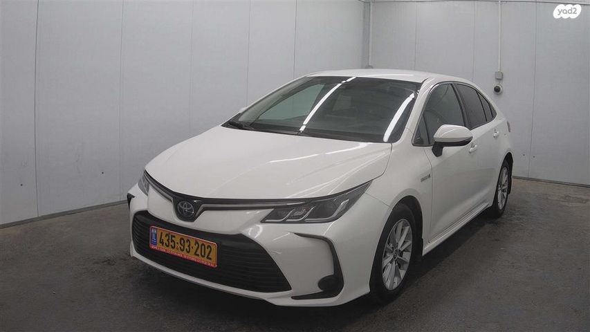 מודעת רכב טויוטה קורולה