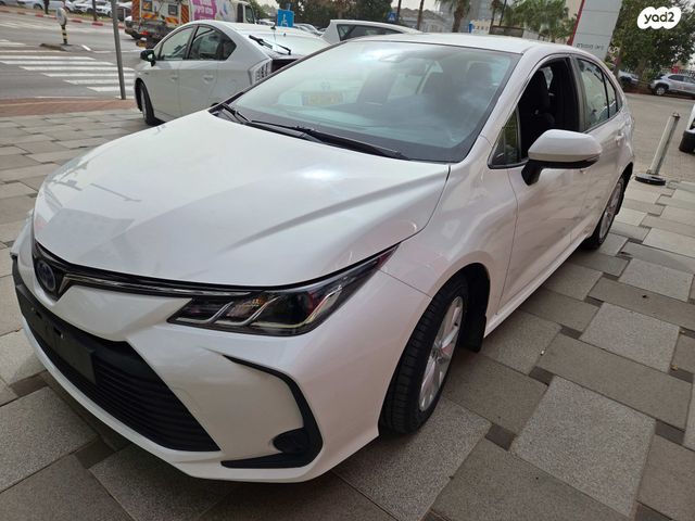 מודעת רכב טויוטה קורולה