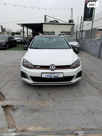 מודעת רכב פולקסווגן גולף 1