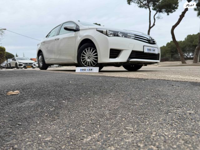 מודעת רכב טויוטה קורולה