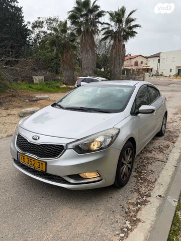 מודעת רכב קיה פורטה 