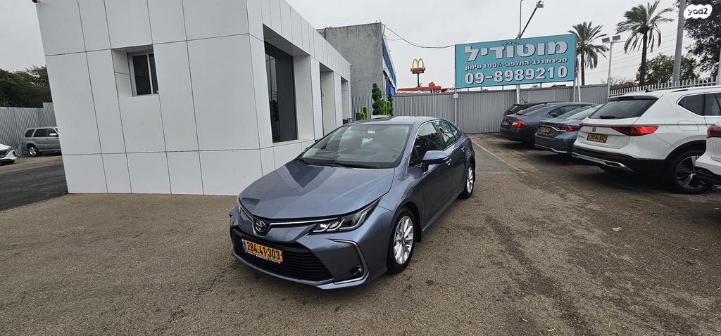 מודעת רכב טויוטה קורולה