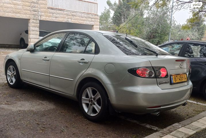 מודעת רכב מאזדה 6