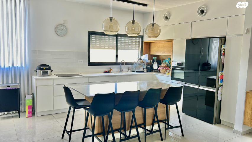 עמנואל מורנו 10