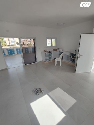 שדרות התמרים 3