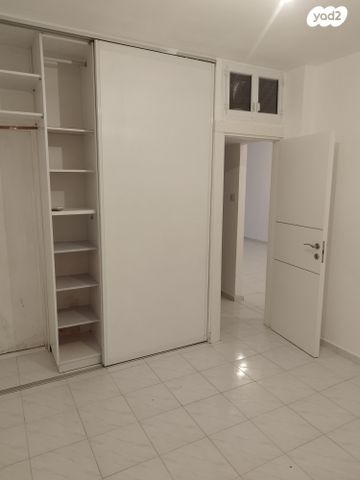 דרך זאב ז'בוטינסקי 34