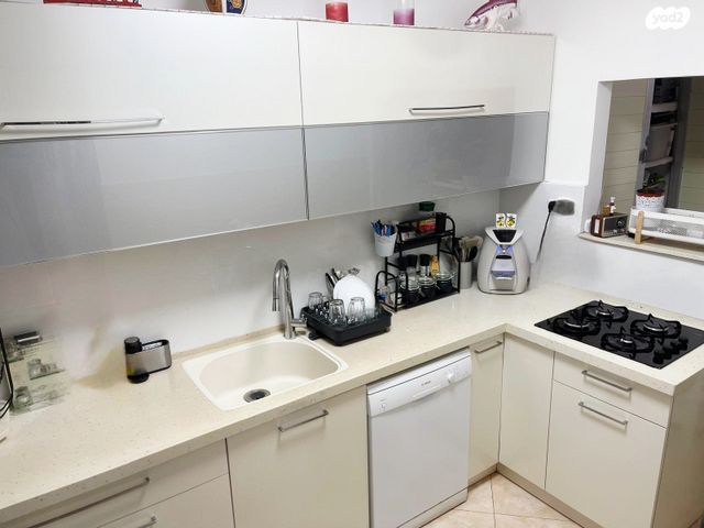 שדרות בר אילן 4