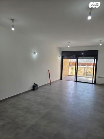 שדרות הרצל 116