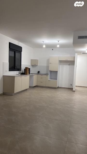 יצחק שמיר 17