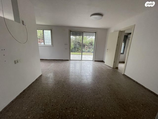 דרך הפרחים 7