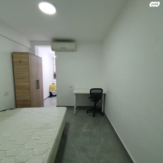 שמעון בר גיורא 17