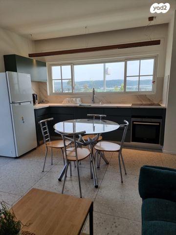 גבעת הבריכות 21