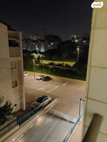 שמואל תמיר 27