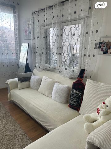 דרך יד לבנים 42