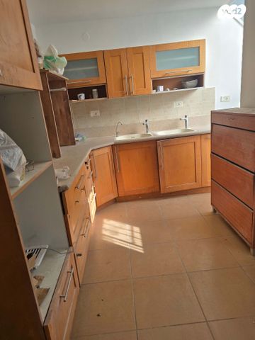 משה רחמילביץ' 144