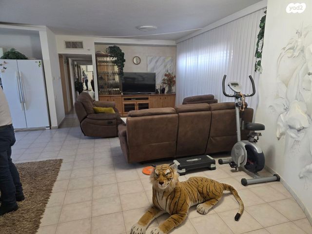 שדרות דוד בן גוריון 7