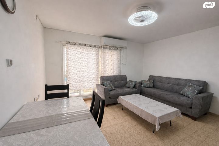 יצחק צוקרמן 