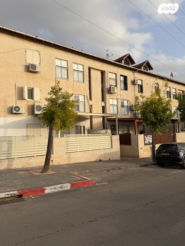 עליית הנוער 17