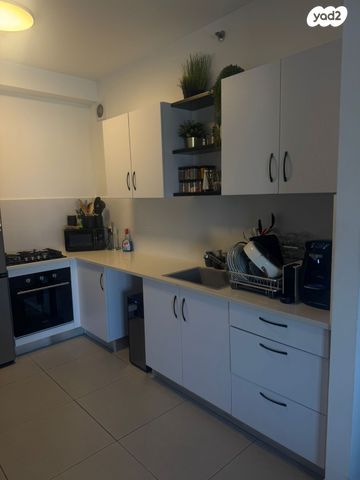 מרים בן פורת 