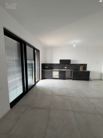 דירה למכירה בתל אביב יפו (תיווך) — 2
