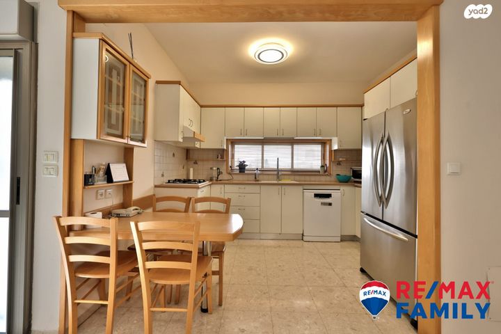 שדרות גושן 64