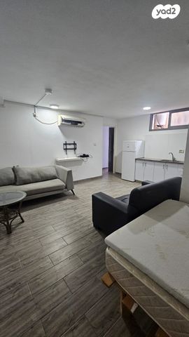 שיכוני המזרח