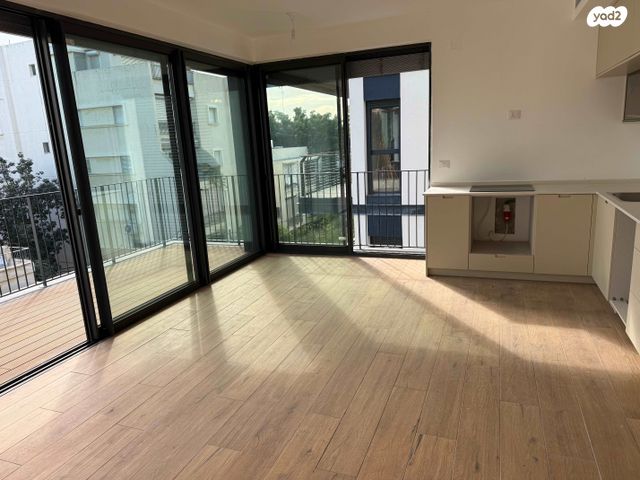 זלטופולסקי 