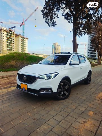 מודעת רכב אם ג'י ZS