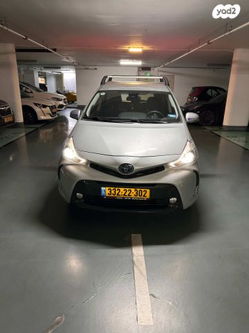 מודעת רכב טויוטה פריוס פלוס
