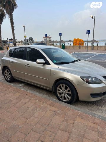 מודעת רכב מאזדה 3