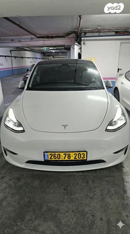 מודעת רכב טסלה מודל Y