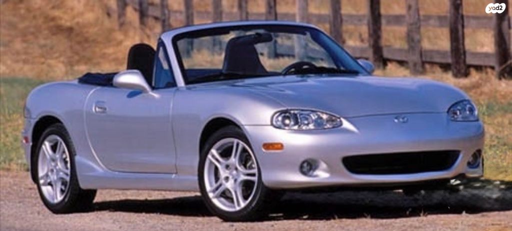 מודעת רכב מאזדה MX-5