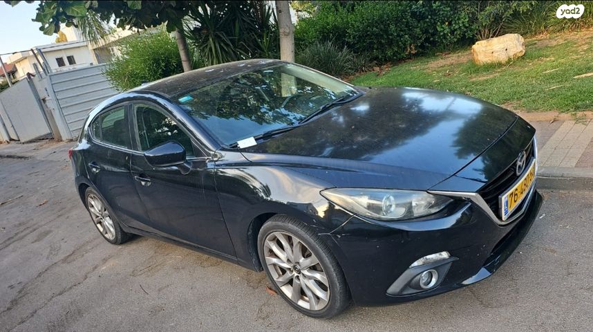 מודעת רכב מאזדה 3