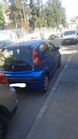 מודעת רכב פיג'ו 107