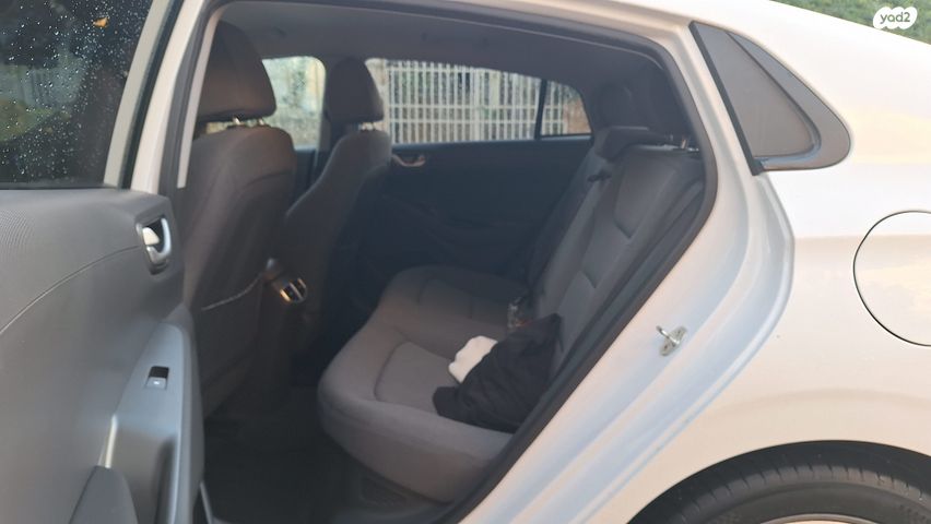 מודעת רכב יונדאי איוניק