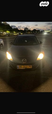 מודעת רכב מאזדה 3