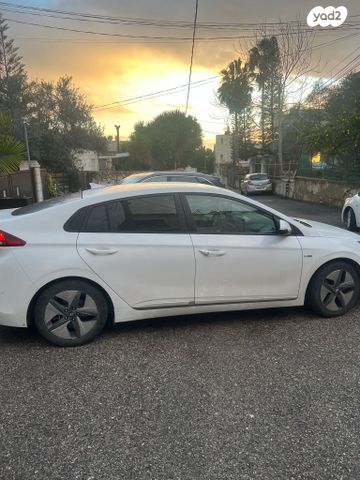 מודעת רכב יונדאי איוניק
