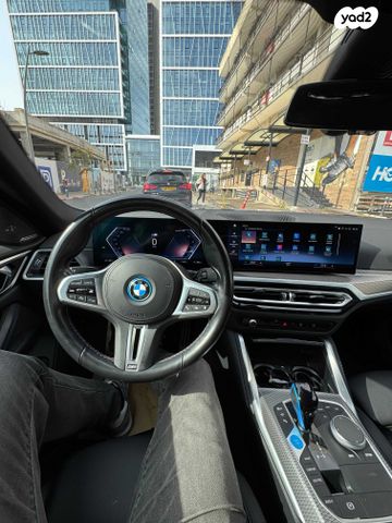 מודעת רכב ב מ וו i4