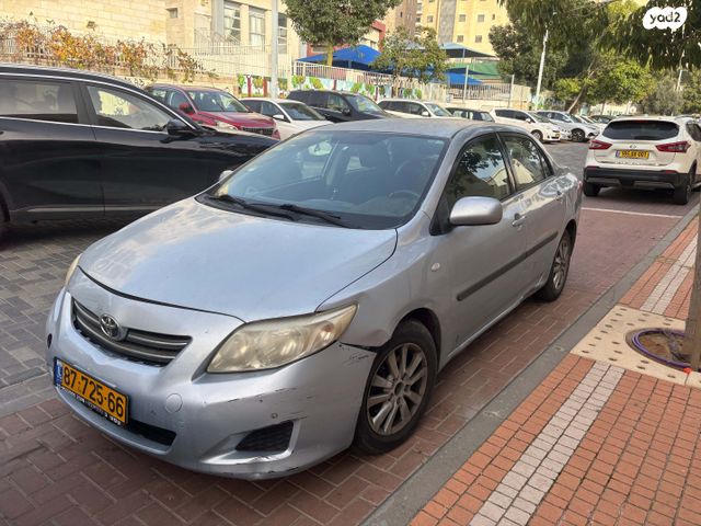 מודעת רכב טויוטה קורולה