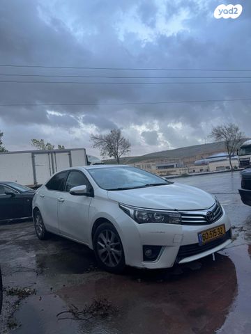 מודעת רכב טויוטה קורולה