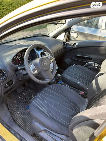 מודעת רכב אופל קורסה