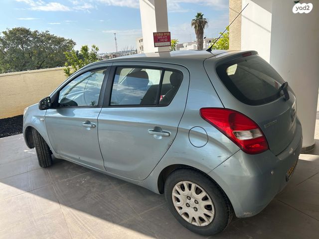 מודעת רכב יונדאי i20