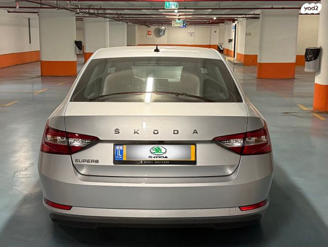 מודעת רכב סקודה סופרב